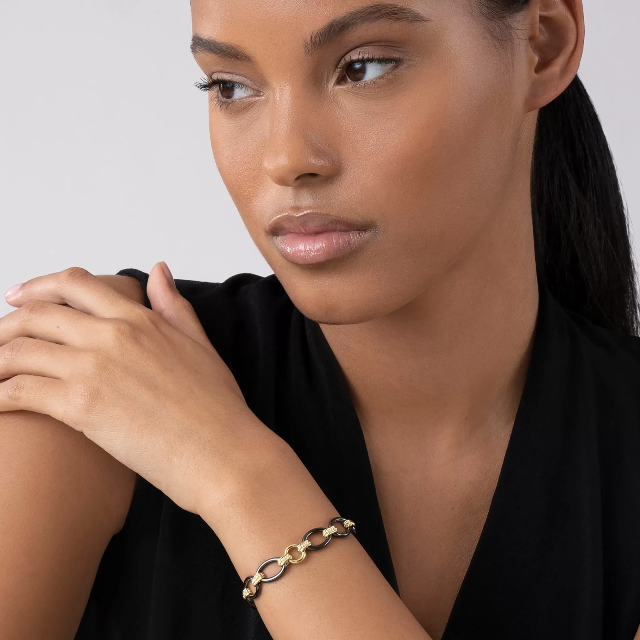 Clearance LAGOS 18K Gold and Black Ceramic Link Bracelet | 10mm